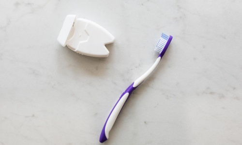 toothbrush-floss