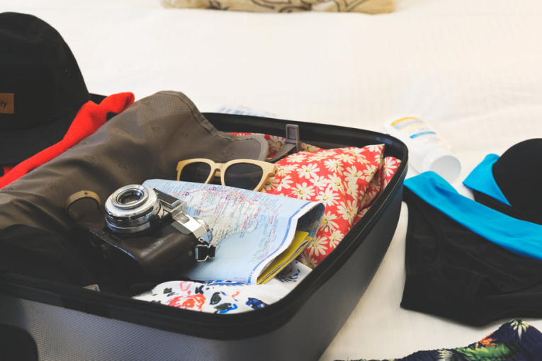 holiday-suitcase