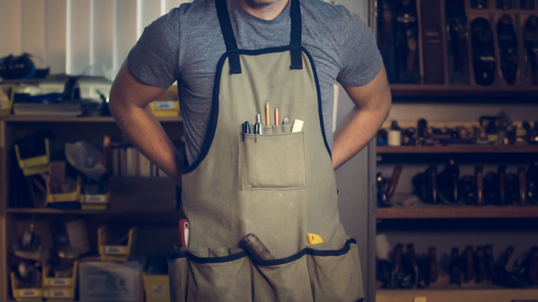 handymans-apron