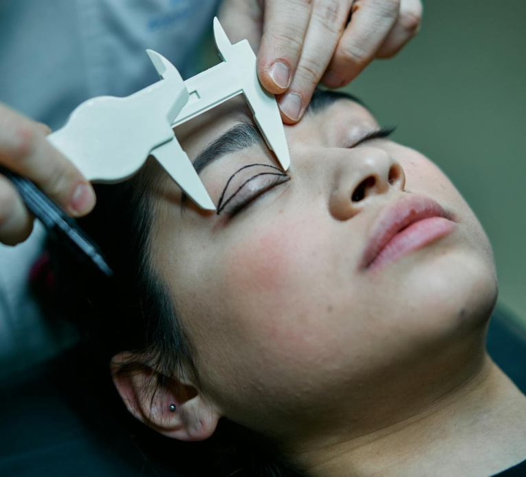 pexels-cottonbro-7585311