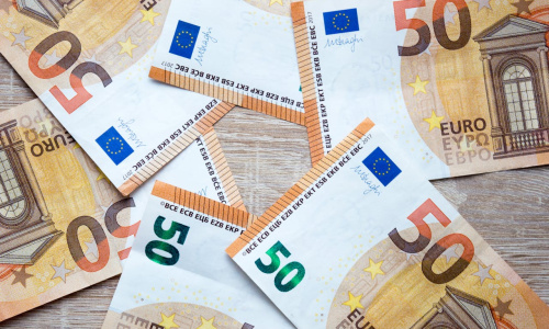 pexels-lukaszradziejewski-7352058