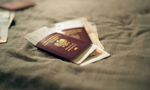 pexels-jakubzerdzicki-32060712